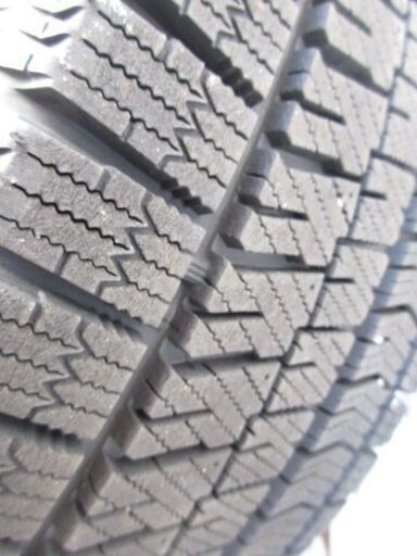 取来人限定 210系 クラウン 純正17ｲﾝﾁｱﾙﾐ＆ｽﾀｯﾄﾞﾚｽﾀｲﾔ 4本ｾｯﾄ 215