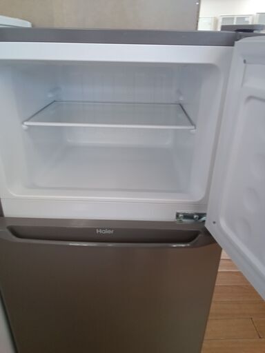 ☆ジモティ割あり☆ Haier 冷蔵庫 130L 18年製 動作確認／クリーニング  
