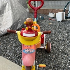 激安値引き中‼️【福岡市城南区東油山】ほぼ新品　あまり乗る事なく押し入れ保管 玩具 遊具 おもちゃ 大人気 可愛い  三輪車  アンティーク風　コンランショップで購入 激安値引き中‼️【福岡市城南区東油山】ほぼ新品 あまり乗る事なく