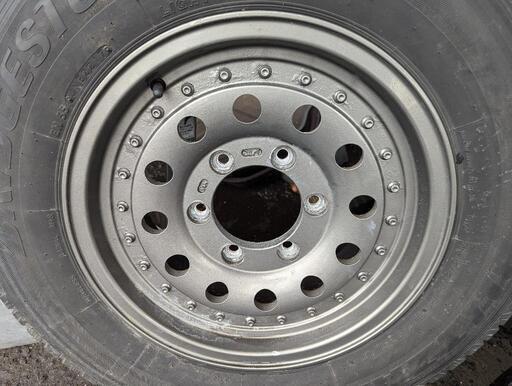 専用バリ溝スタッドレスBRIDGESTONE　195/80R15 107/105 バリ溝スタッドレス BRIDGESTONE 195/80R15 107/105 バリ溝