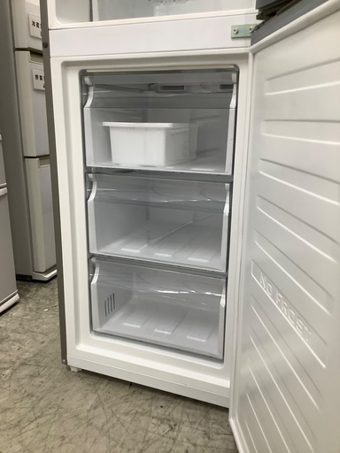 ハイアールHaier 218L 2ドア冷蔵庫 JR-NF218B 2022年製 (焼き鳥君