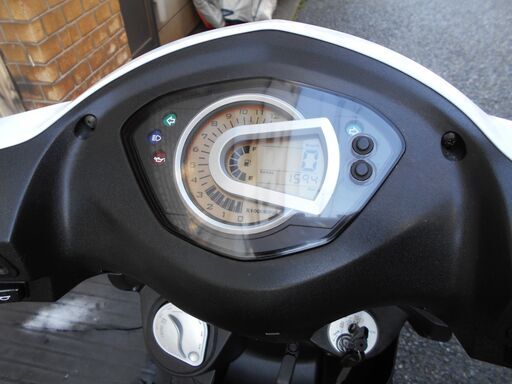 SYM GT125 4スト 走行1千キロ代 バッテリー新品 スペアキー有 Eオイル交換