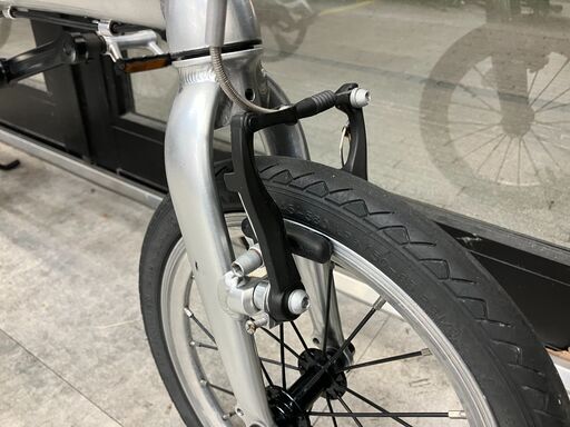 RENAULT 「ルノー」 PLATINUM LIGHT6 2022年モデル 折り畳み自転車