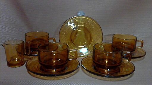 昭和レトロ 曽我ガラス SOGA GLASS アンバー 硝子 琥珀 べっこう 飴色 / 大皿 ×1 カップ\u0026ソーサー ×5客 / レトロガラス 茶器 インテリア
