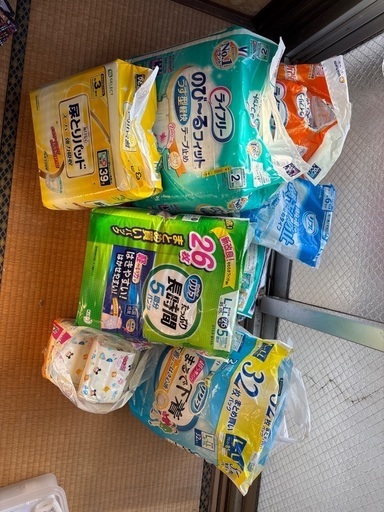 介護用紙パンツ等