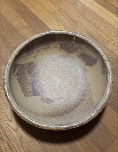 窯傷が景色になった特大大皿　大鉢　陶器　作家物　珍品