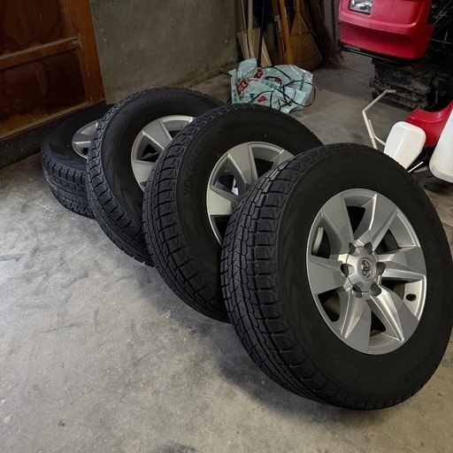 良品 2020年製 国産 スタッドレス 265/65R17 ランクル プラド プラド 