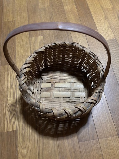 竹籠　花入れ　　ご必要でしたら画像④はおまけです