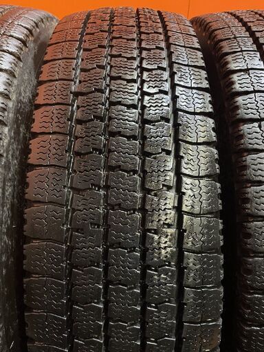 TOYO DELVEX M935 195/85R16 114/112N LT 16インチ ライトトラック用 