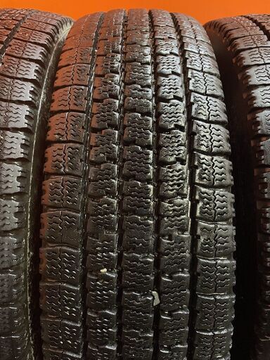 TOYO DELVEX M935 195/85R16 114/112N LT 16インチ ライトトラック用
