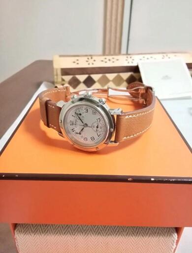 ラナワカさん用Apple Watch se 40mm GPS モデル