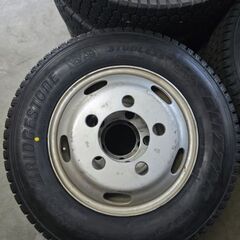 新潟県 新潟市のスタッドレスタイヤの中古が安い！激安で譲ります  