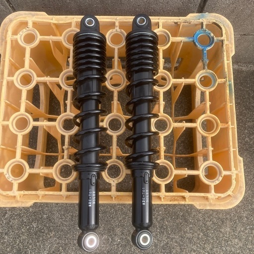 エンデュランス リアサスペンション JIK88524A06 青 調整スパナ付き