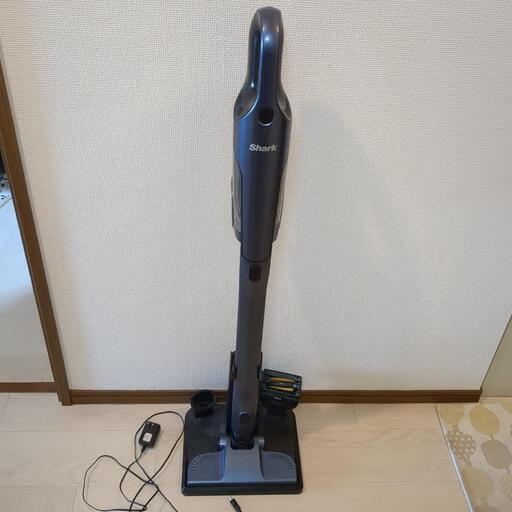 【取り置き中】ハンディー/コードレスサイクロンスティック掃除機