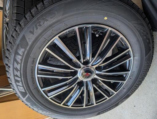 スタッドレスVRX3 195/65/15セレナC27 (MiDo) 大山寺のタイヤ  