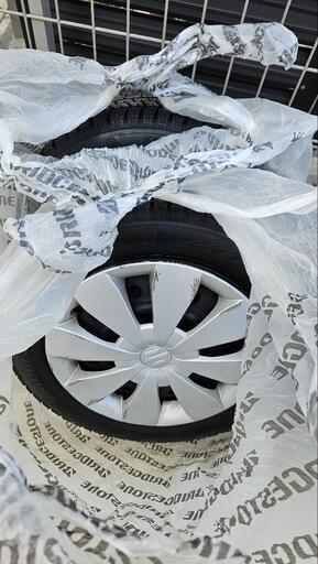 スタッドレスタイヤワンシーズンのみ使用 (みー) 天神川のタイヤ  