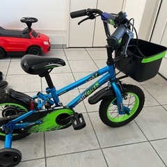 ほぼ新品。ロードバイク用ホイール。ディスクブレーキ対応。前後セット。