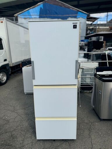 地域最大級を品揃えを誇るリサイクルショップエコマックスです? 家具 