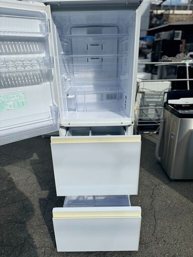 地域最大級を品揃えを誇るリサイクルショップエコマックスです?, 家具 