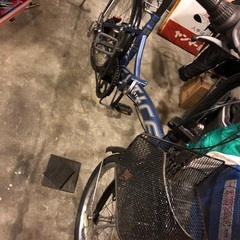 スーパーセール中11,000円オフ☆美品！クロスバイク カスタム済 (とと  