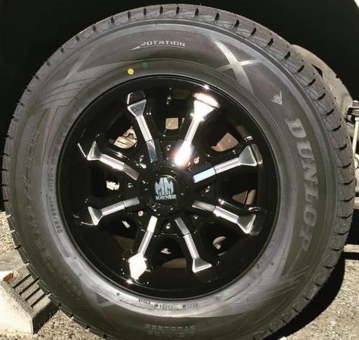 スタッドレスタイヤ＆ホイールセット（4本）、ランクル150系、265