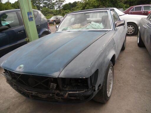 メルセデス―ベンツ107.560SLレストア-ベース車