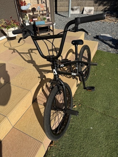 2022年モデル ARES BIKES - APLUS / フレームサイズ18.5