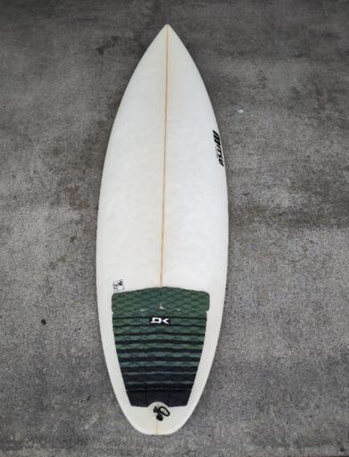 ミツサーフボードMITSU / AJI 5`10 (田中瑞穂) 住道のマリンスポーツの  