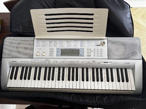 CASIO/光ナビゲーションキーボード/LK-207 カシオ 電子キーボード