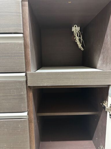 軽トラック90分無料貸出】食器棚2枚扉 | ヤマダウェブコム ジモティ