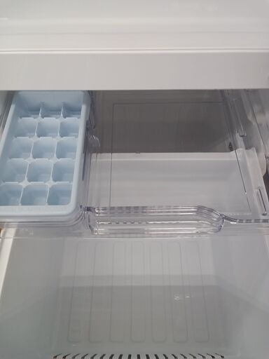 ☆ジモティ割あり☆ MITSUBISHI 冷蔵庫 146 年式2018年製 動作確認