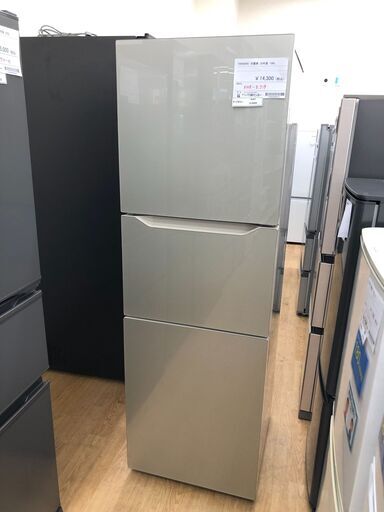 ★ジモティ割あり★ TWINBIRD 冷蔵庫 KHR-EJ19 199L 2021年製 動作確認／クリーニング済み KJ6479 ☆ジモティ割あり☆ TWINBIRD 冷蔵庫 KHR-EJ19 199L 2021年製 動作確認