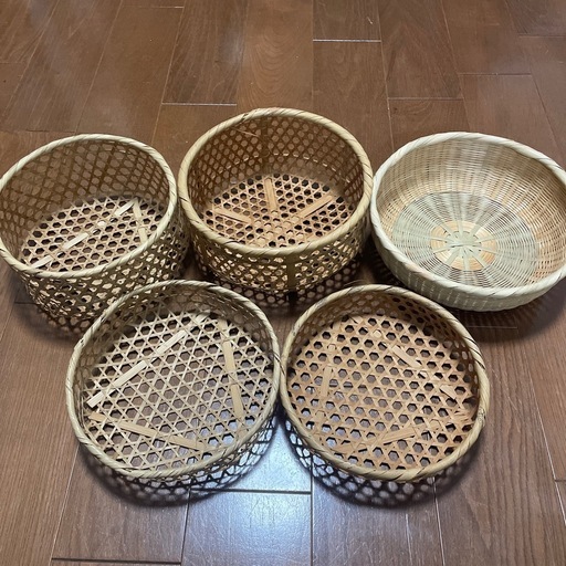 竹カゴ　ザル\n