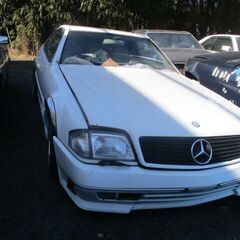 Mベンツ126-560SELヨーロツパ仕様リサイクル部品取り車