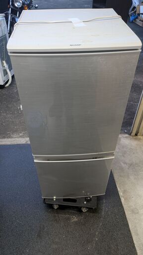 SHARP ノンフロン冷凍冷蔵庫　SJ-D14C-W 2017 SHARP（シャープ） 中古/LA-SJD14CW/冷蔵庫/2017年モデル/137L/SHARP