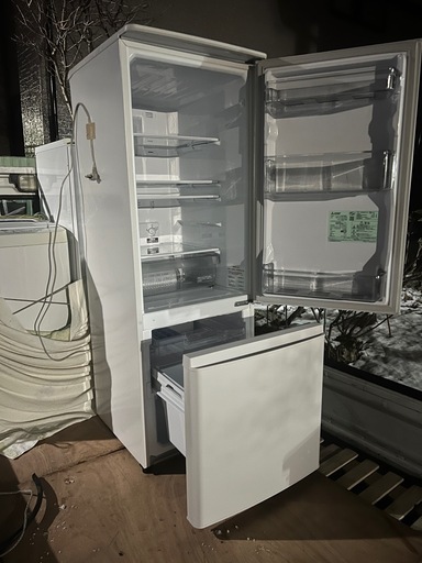 【八戸市内配送無料】170L  冷蔵庫  2022年式　三菱　MR-P17G-W 八戸市内配送無料】170L 冷蔵庫 2022年式 三菱 MR-P17G-W