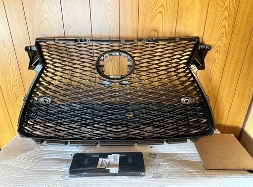 社外品 新品未使用 レクサスRX 20系 Fスポーツ スピンドルグリル