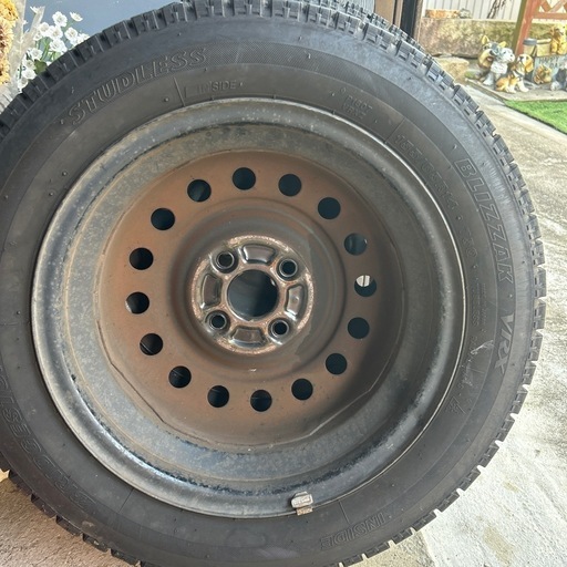 スタットレスタイヤ