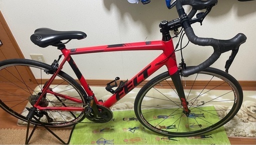 FELT FR30　2×11s 105mix 11-34T町田相模原周辺　(希望価格仰って下さい　メルカリでも出品中) FELT FR30 2×11s 105mix 11-34T町田相模原周辺 (希望価格仰って下さい！)