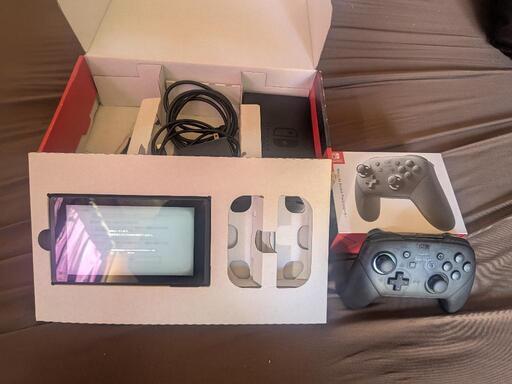 Nintendo Switch 本体 プロコン セット ※同梱ソフトなし NintendoSwitch本体 Joy-Conなし、proコントローラーセット