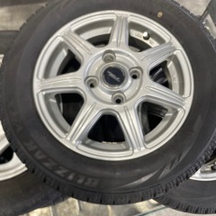 ランクル80 スタッドレス 275/70/R16 4本 (アムラム) 小松のタイヤ、ホイールの中古あげます・譲ります｜ジモティーで不用品の処分