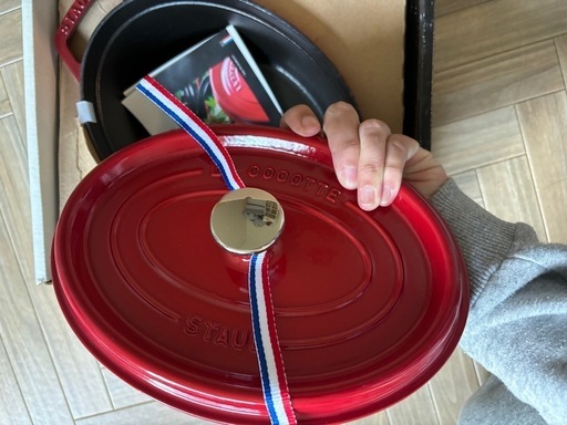 ストウブココットオーバルチェリー未使用