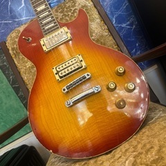 Xmasまで限定で28000円から23000円に値下げいたします！バーニーレス