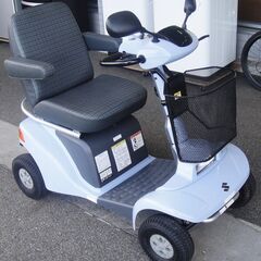 愛知県から☆中古美品即決！低走行スズキ セニアカー ET4E 2021年製