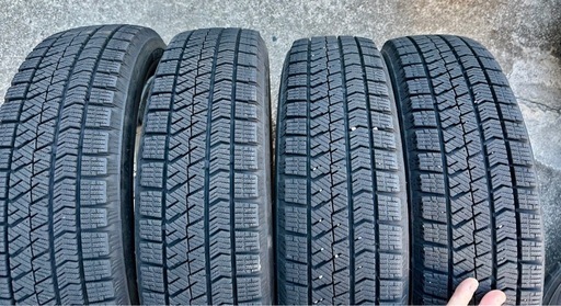 決まりました‼️バリ溝‼️ブリヂストン スタッドレスVRX 155/65R14