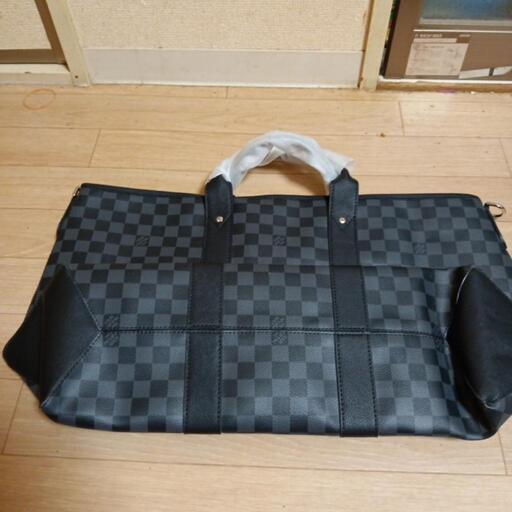 VUITTONのバッグ
