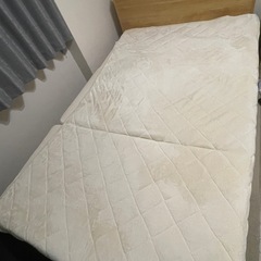セミダブルベッドマットレスの中古が安い！激安で譲ります・無料で  