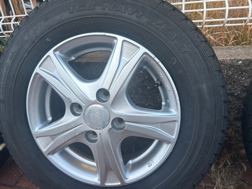 145 80r13スタッドレスのおすすめ人気商品一覧 通販 - Yahoo 