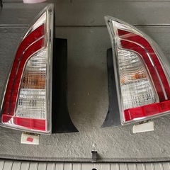 30プリウス 後期テール週末限定値下げ❗️