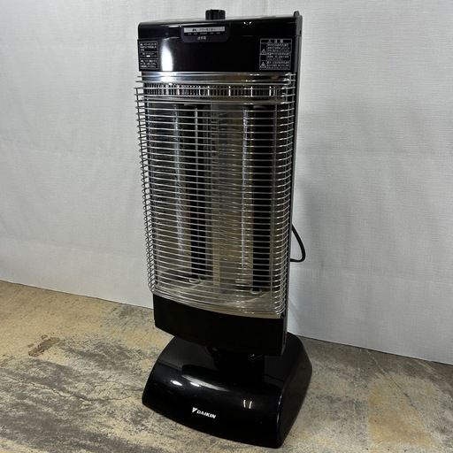 中古 DAIKIN ダイキン ERFT11PS 遠赤外線暖房機 セラムヒート 電気ストーブ 電気ヒーター 2013年製 家電 S3734270 中古品 ダイキン 電気ヒーター ERFT11PS 2014年製 ダイキン 遠赤外線